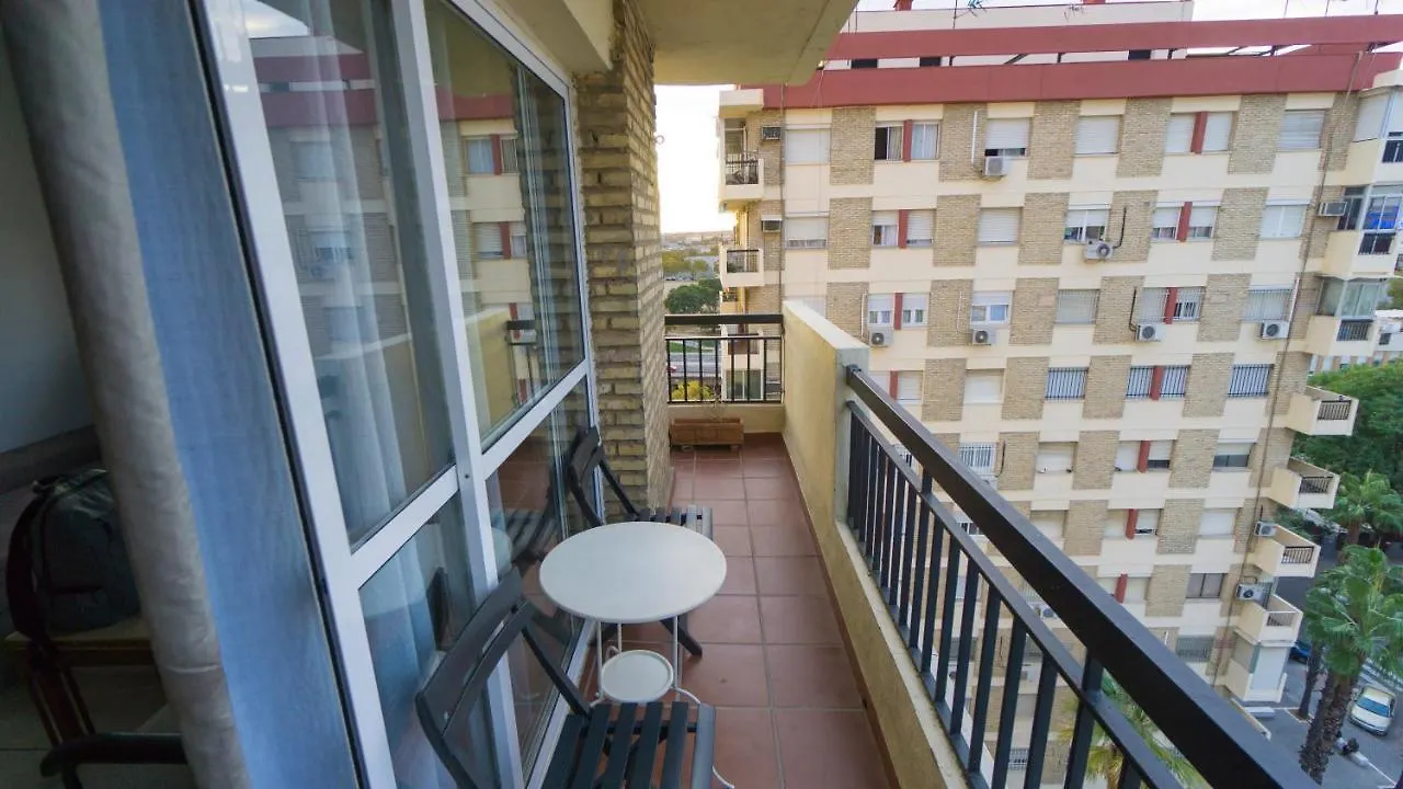 Rentalsevilla Apartamento Junto Al Estadio Del Betis Spain